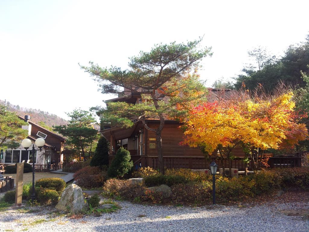 Villa Bench House Pyeongchang Esterno foto